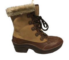 BIONICA Women's •Rosemount• Weatherproof Boot - Size 8 - Honey/Whiskey Leather - ShooDog.com