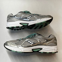 Saucony Womens Grid Cohesion 7 -Silver/Navy/Green- Running Shoe Size 12M Preowned Athletic