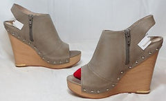 JEAN-MICHEL CAZABAT Women's Wanda Wedge - Taupe - 37M - MSRP $295 - ShooDog.com