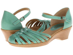 SOFTSPOTS Women's •Tatianna• Ankle Strap Sandal - ShooDog.com