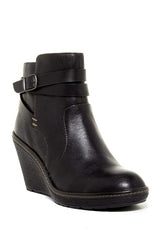 SOFFT Women's •Caralee• Wedge  Bootie - ShooDog.com