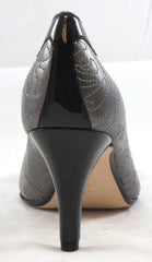 TARYN ROSE Women's Thompson Pump - Pewter/Black Patent - 6M - ShooDog.com